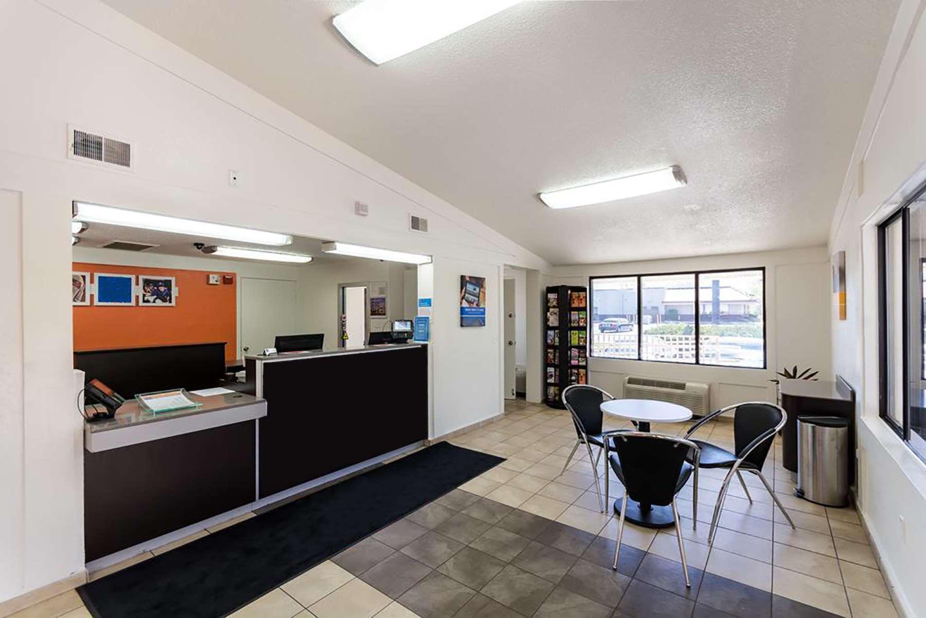 Travelodge By Wyndham Essington / Philadelphia Airport Bagian luar foto