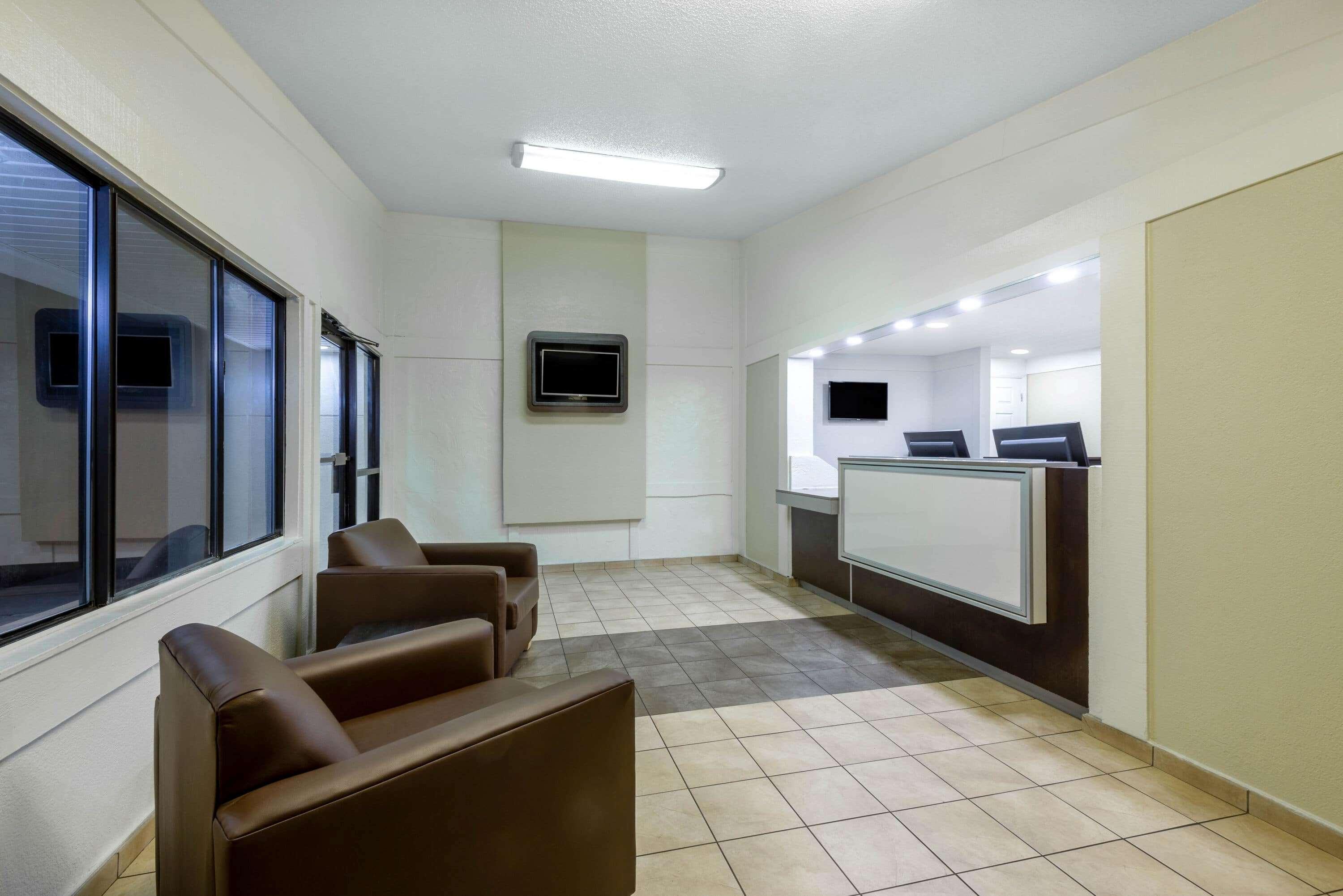 Travelodge By Wyndham Essington / Philadelphia Airport Bagian luar foto
